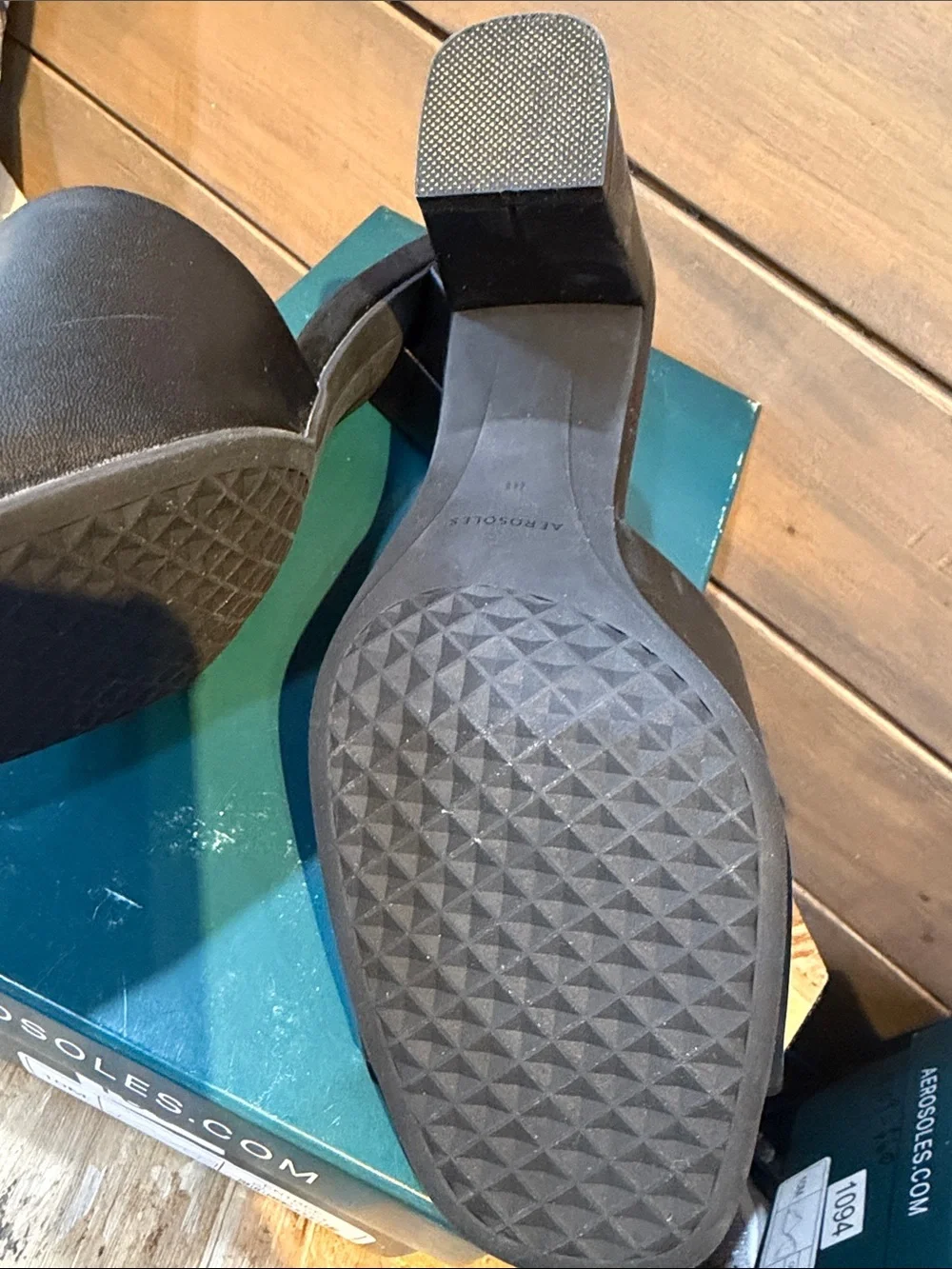 AEROSOLES Black Leather Open-Toe Block Heel Mules